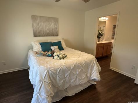 12960 Cache Creek San Antonio TX 78253