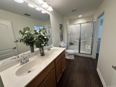 12960 Cache Creek San Antonio TX 78253