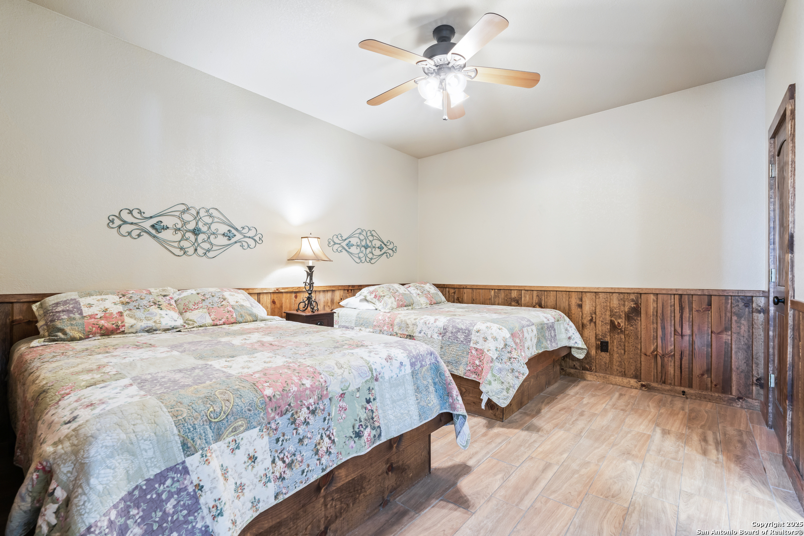 72 Mountain Laurel Concan TX 78838