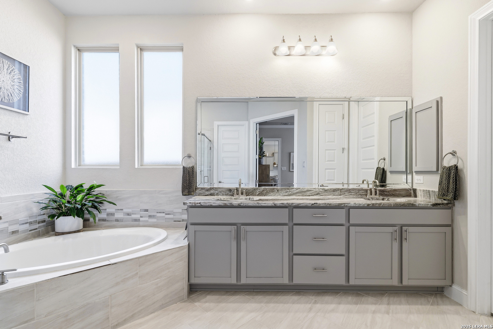 12452 Upton Park San Antonio TX 78253