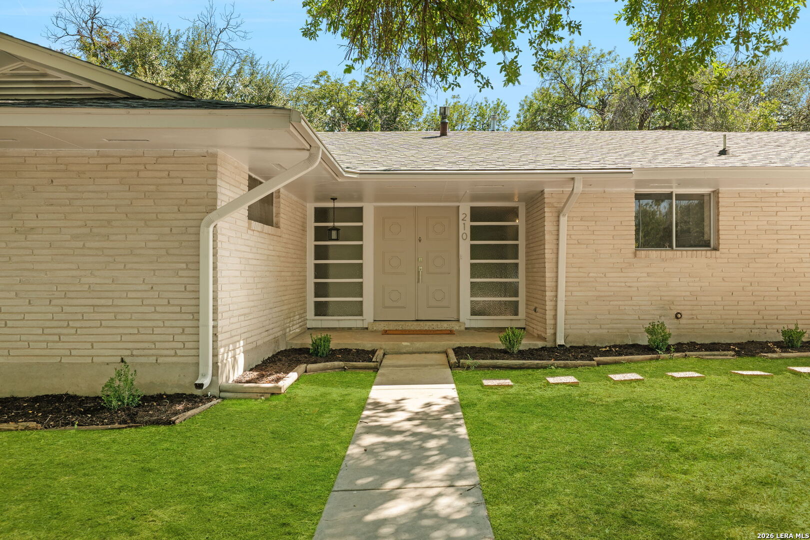 210 Fantasia Street San Antonio TX 78216