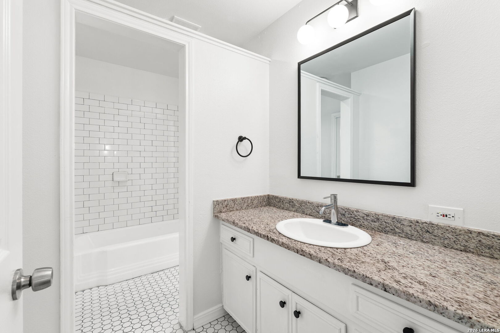 210 Fantasia Street San Antonio TX 78216