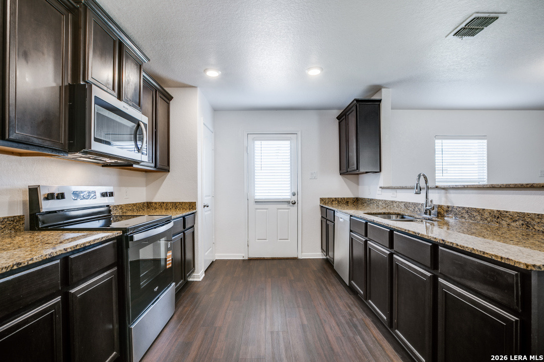 6507 Chevler San Antonio TX 78252