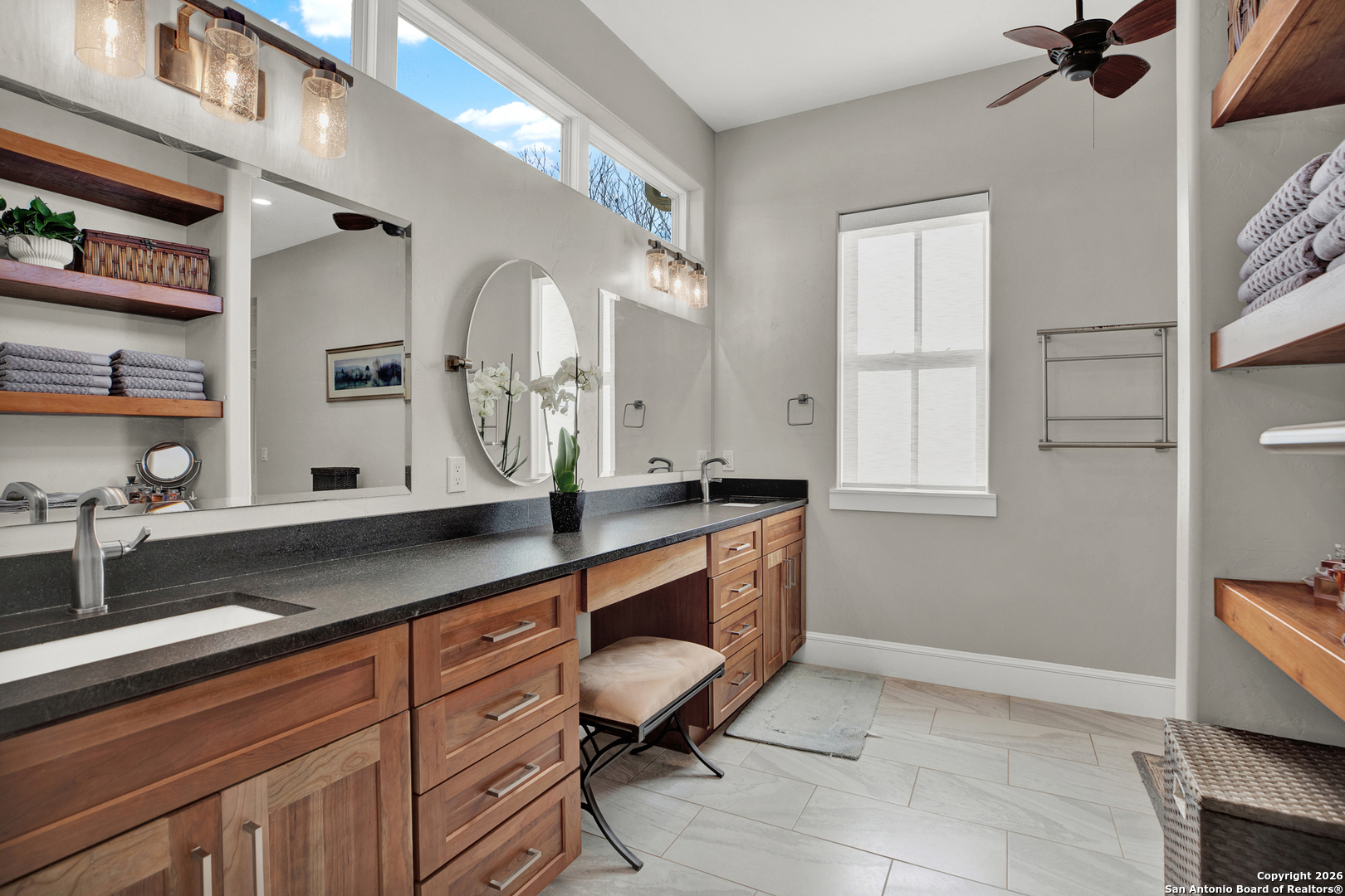308 Oakhaven Lane Fredericksburg TX 78624