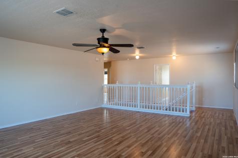 6721 Spearwood Live Oak TX 78233