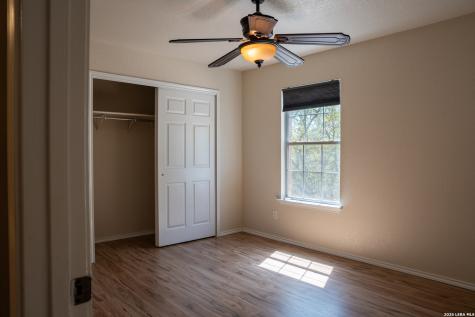6721 Spearwood Live Oak TX 78233