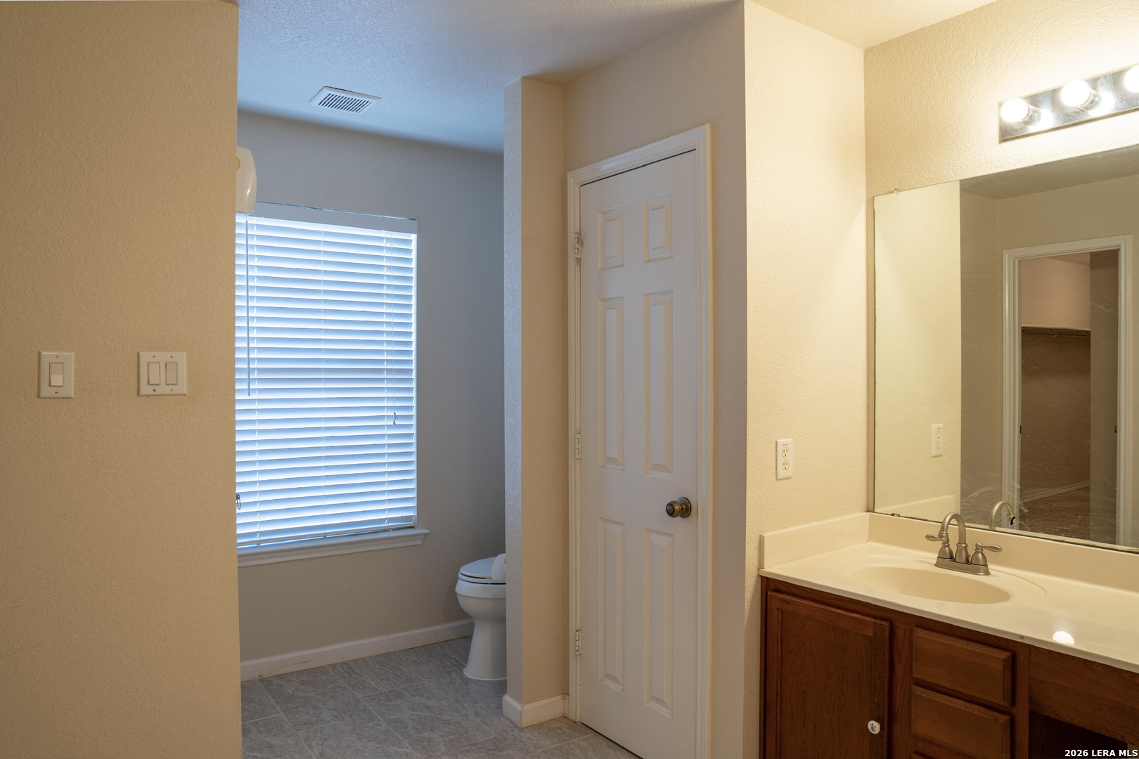 6721 Spearwood Live Oak TX 78233