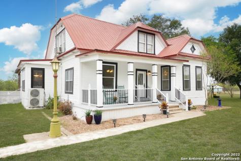 192 S County Road 141 Cost TX 78614