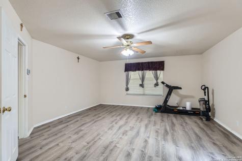 7719 Baden Post San Antonio TX 78254