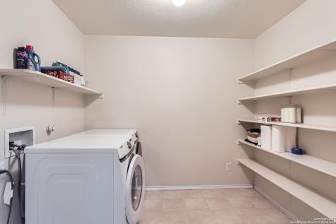 7719 Baden Post San Antonio TX 78254