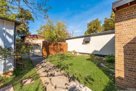 626 Flintstone Drive Canyon Lake TX 78133