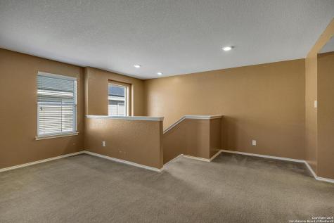 1411 Hummingbird San Antonio TX 78245