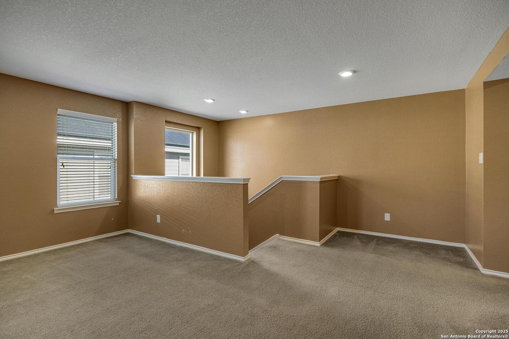 1411 Hummingbird San Antonio TX 78245