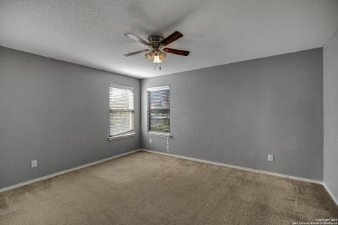 1411 Hummingbird San Antonio TX 78245