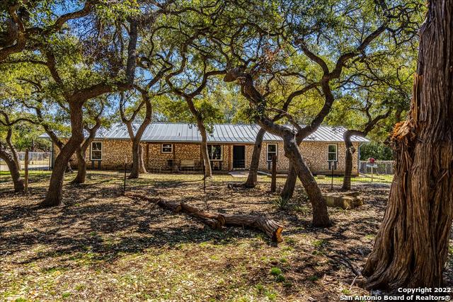 670 Jennifer Lane Driftwood TX 78619