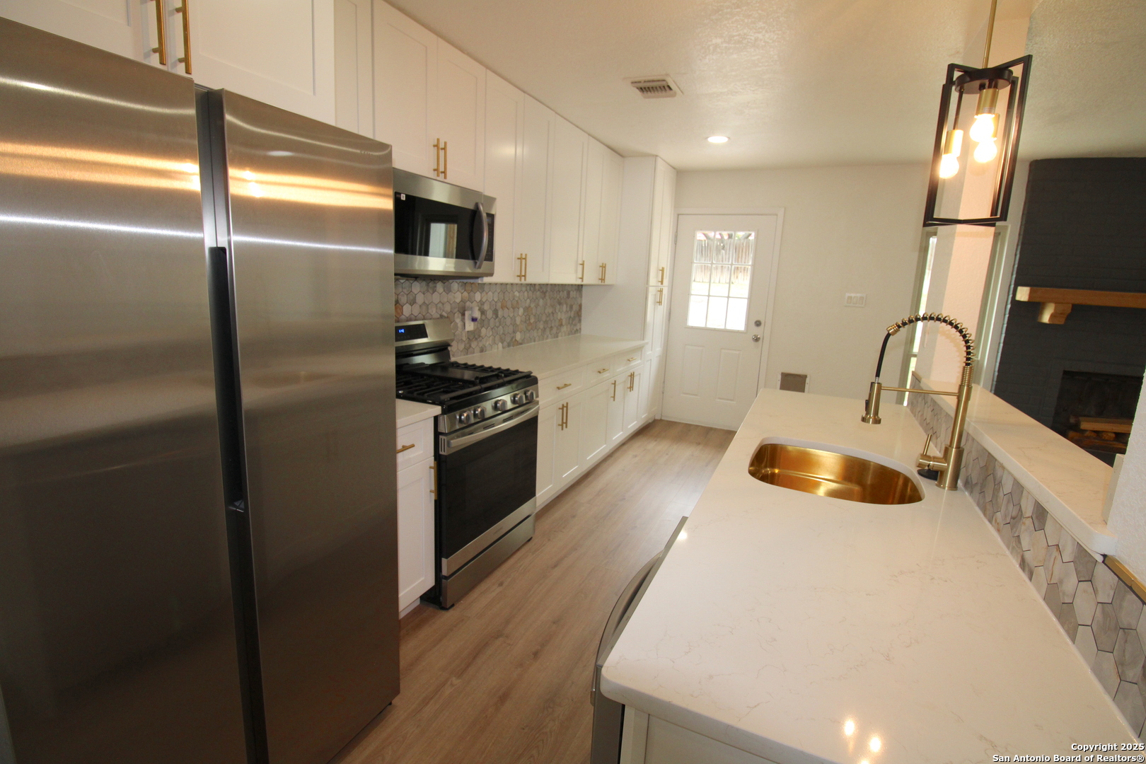 3807 Briarhaven San Antonio TX 78247
