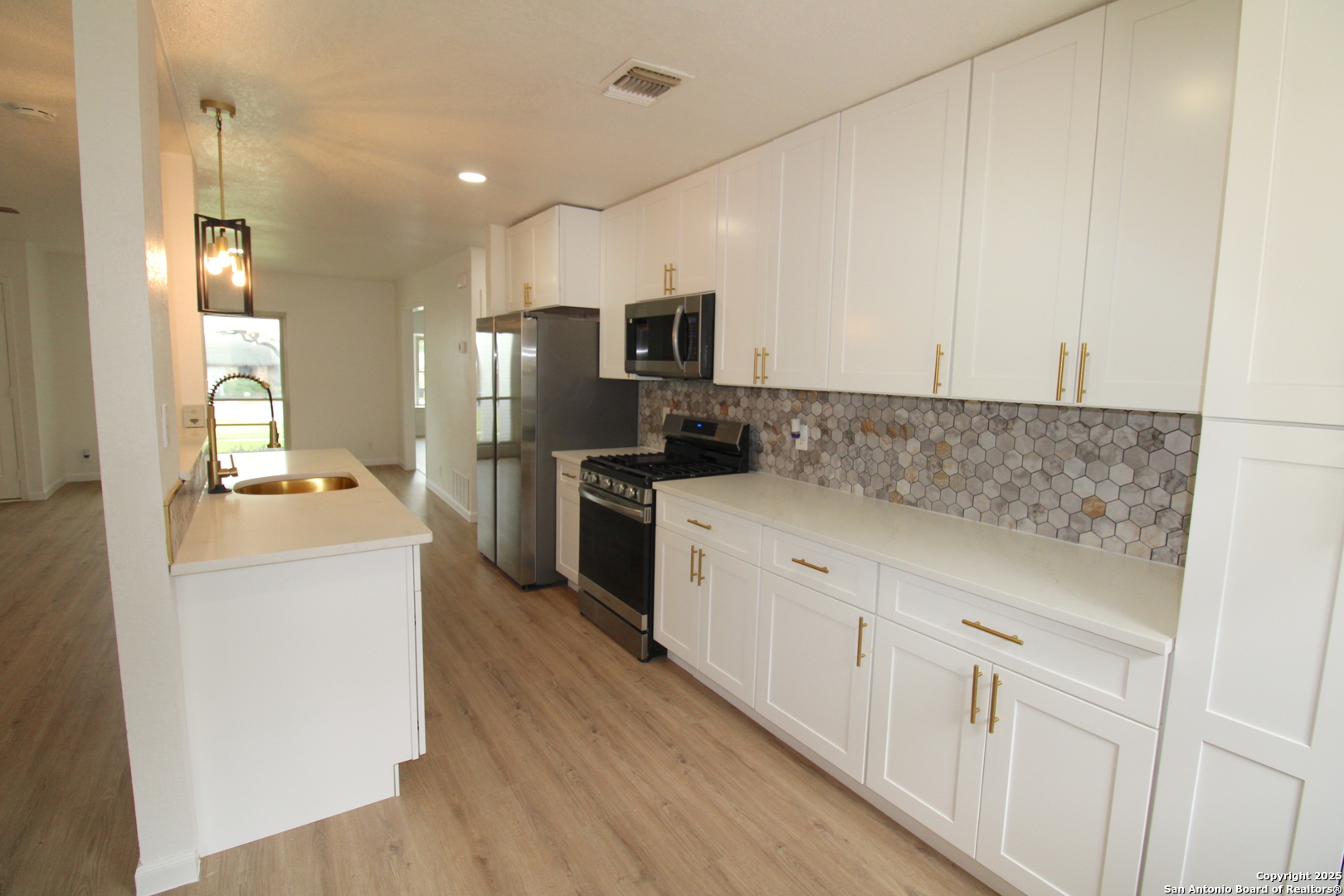 3807 Briarhaven San Antonio TX 78247