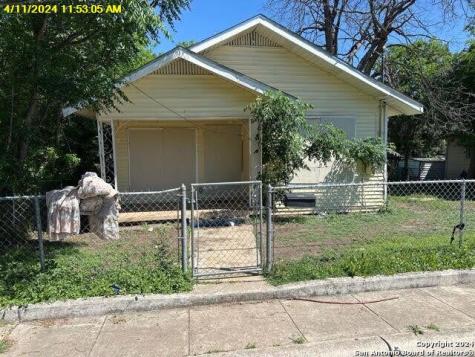 507 Blue Bonnet Street San Antonio TX 78202