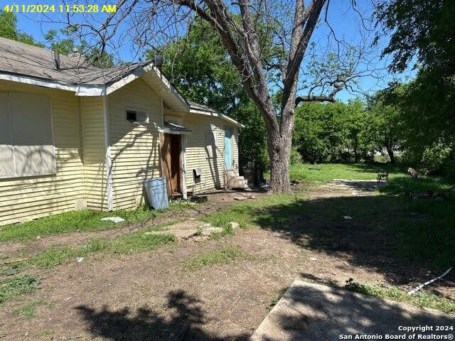 507 Blue Bonnet Street San Antonio TX 78202