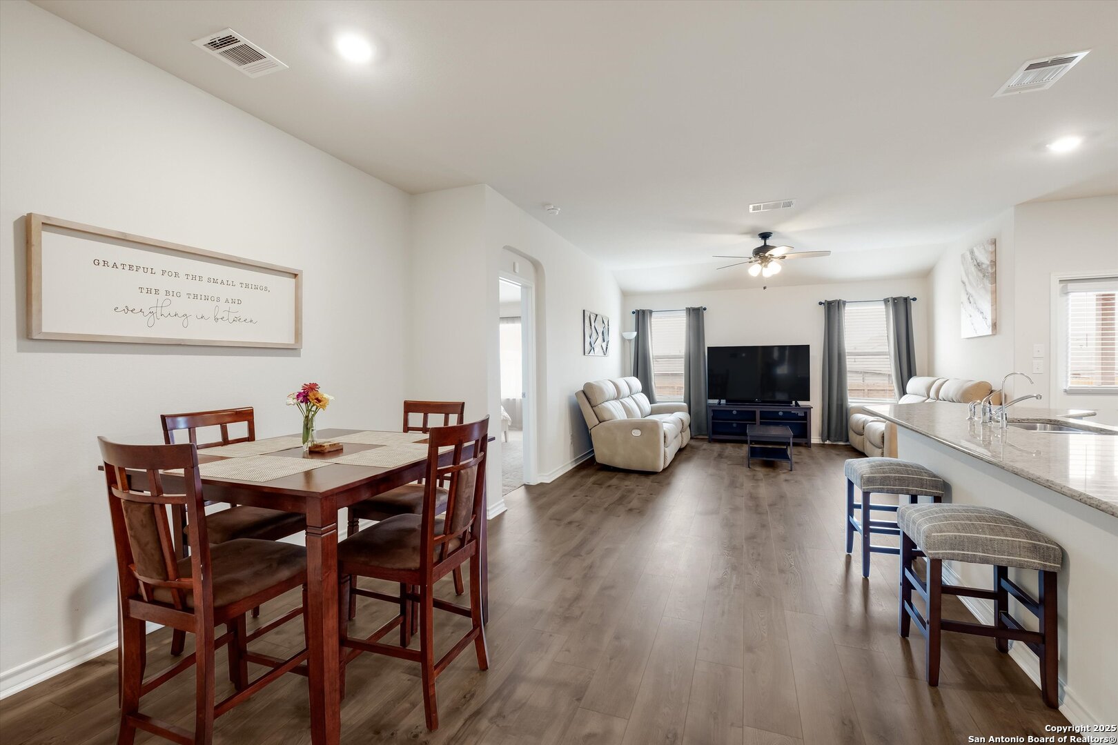 6534 Hoffman Plain San Antonio TX 78252