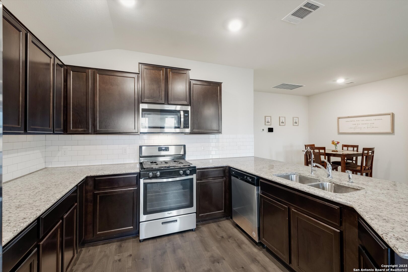 6534 Hoffman Plain San Antonio TX 78252