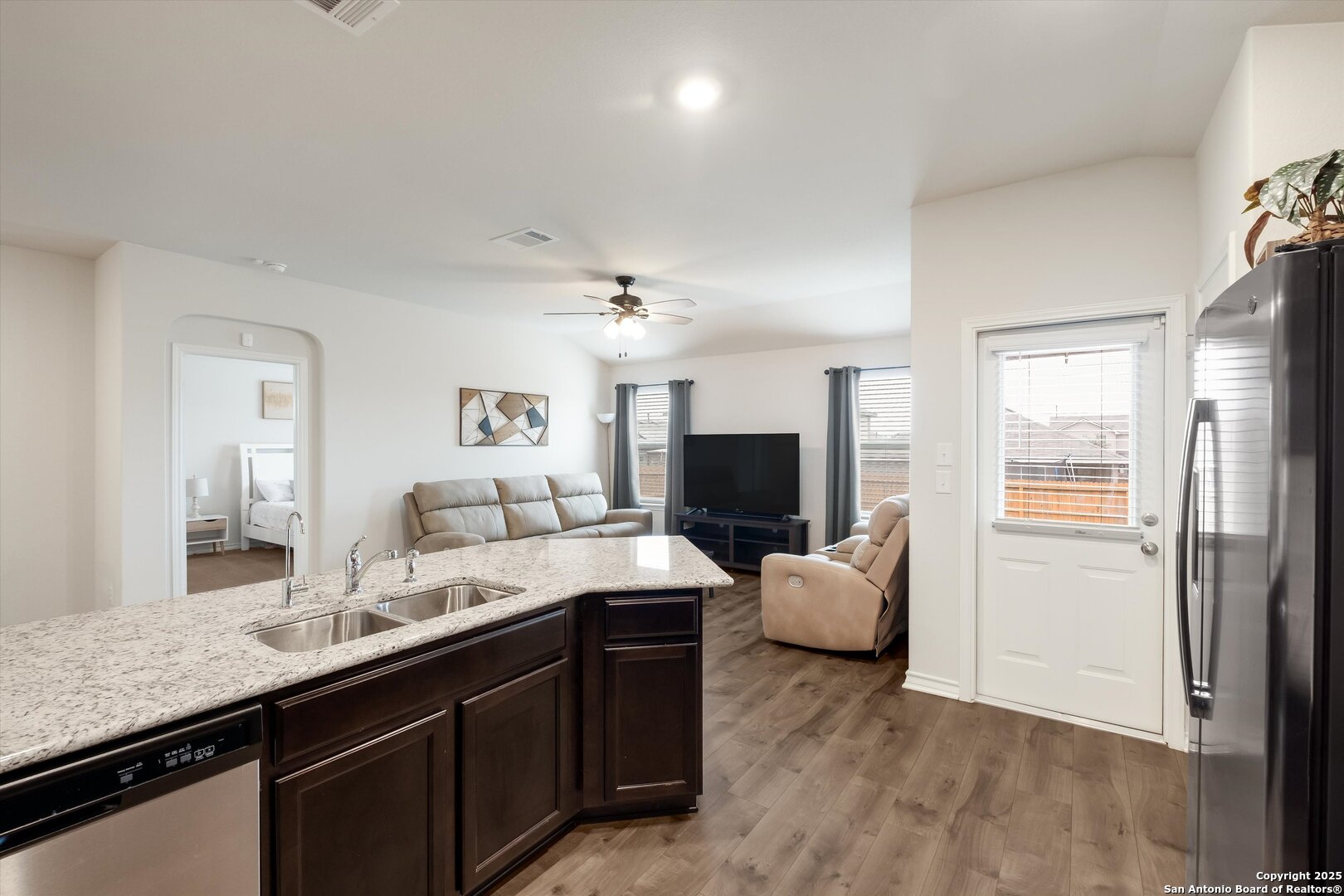 6534 Hoffman Plain San Antonio TX 78252