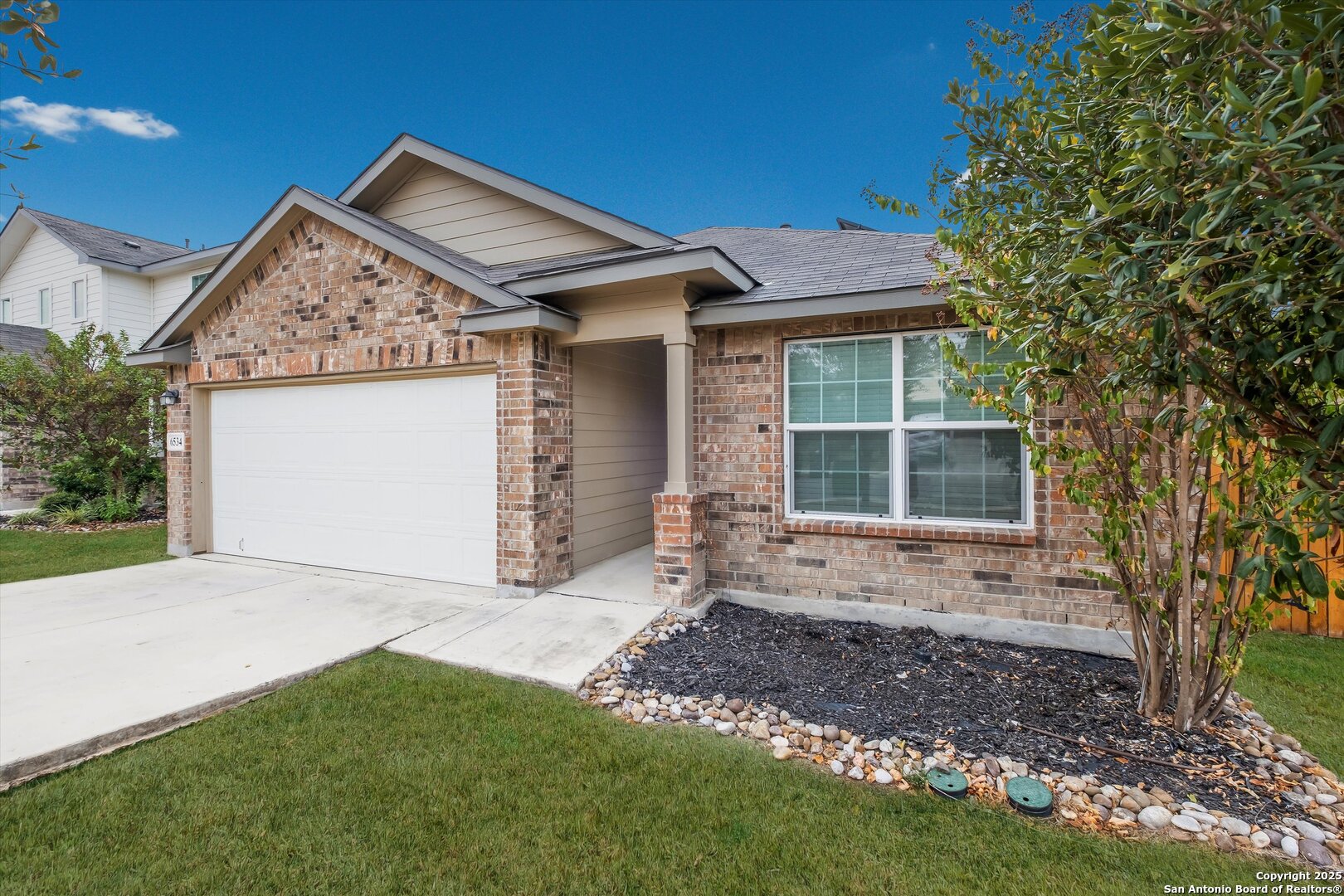 6534 Hoffman Plain San Antonio TX 78252