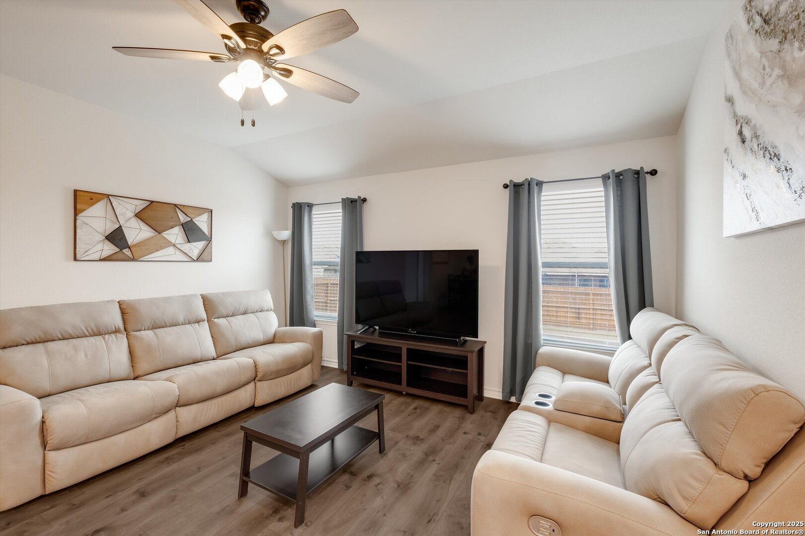 6534 Hoffman Plain San Antonio TX 78252