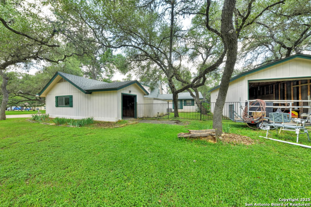 16 Westwood Wimberley TX 78676