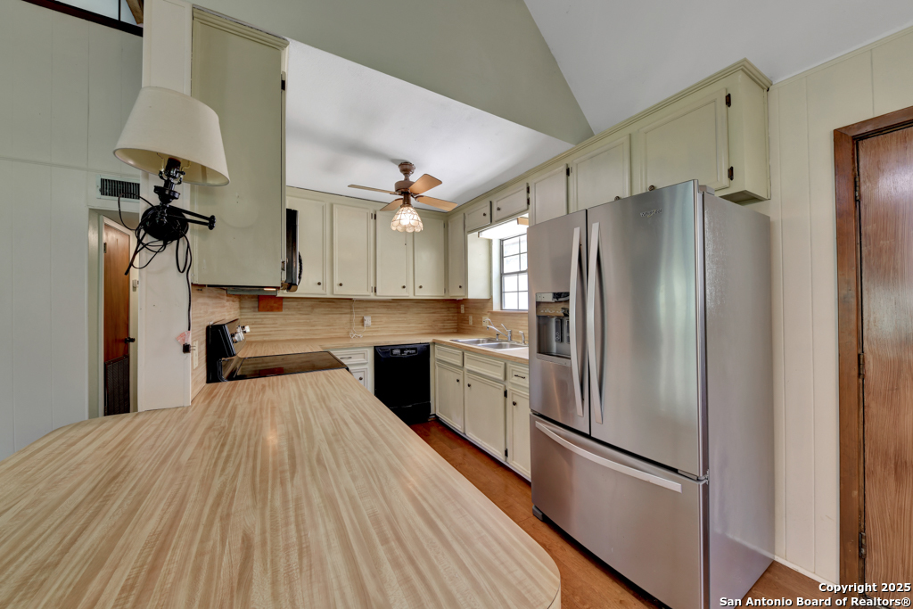 16 Westwood Wimberley TX 78676