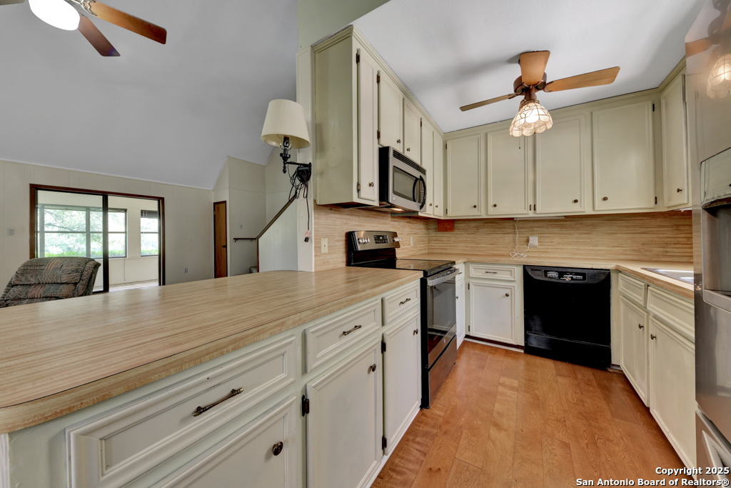 16 Westwood Wimberley TX 78676