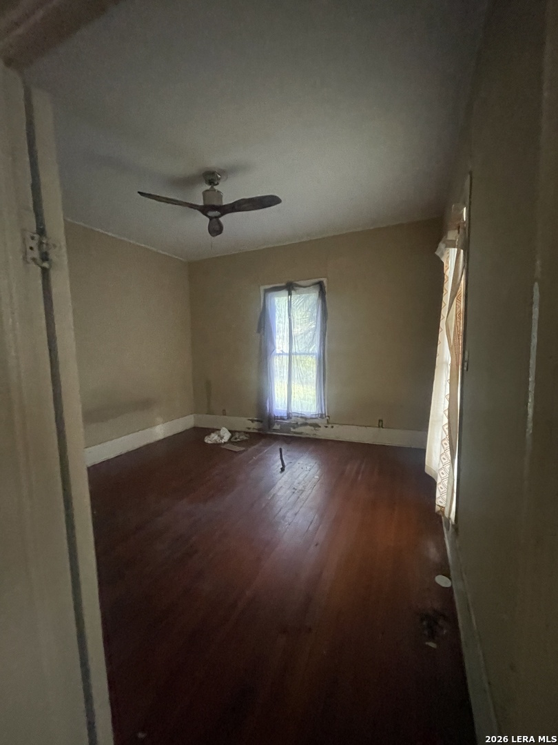 1820 N Olive San Antonio TX 78208