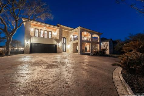 891 Kings Point Drive Canyon Lake TX 78133