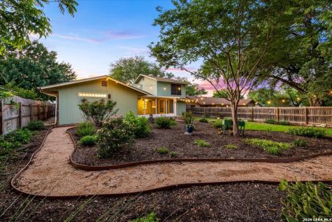 1722 Timber Oak Street San Antonio TX 78232
