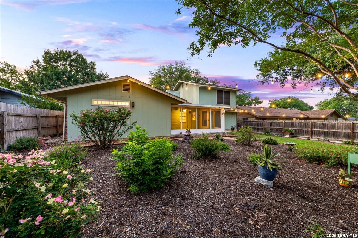 1722 Timber Oak Street San Antonio TX 78232