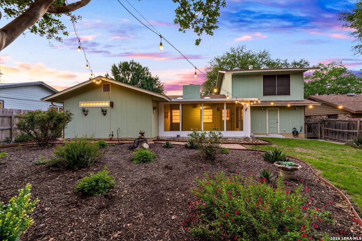 1722 Timber Oak Street San Antonio TX 78232