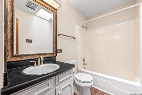 1722 Timber Oak Street San Antonio TX 78232
