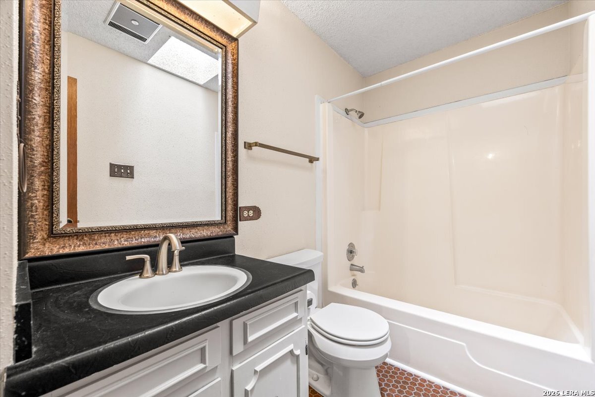 1722 Timber Oak Street San Antonio TX 78232