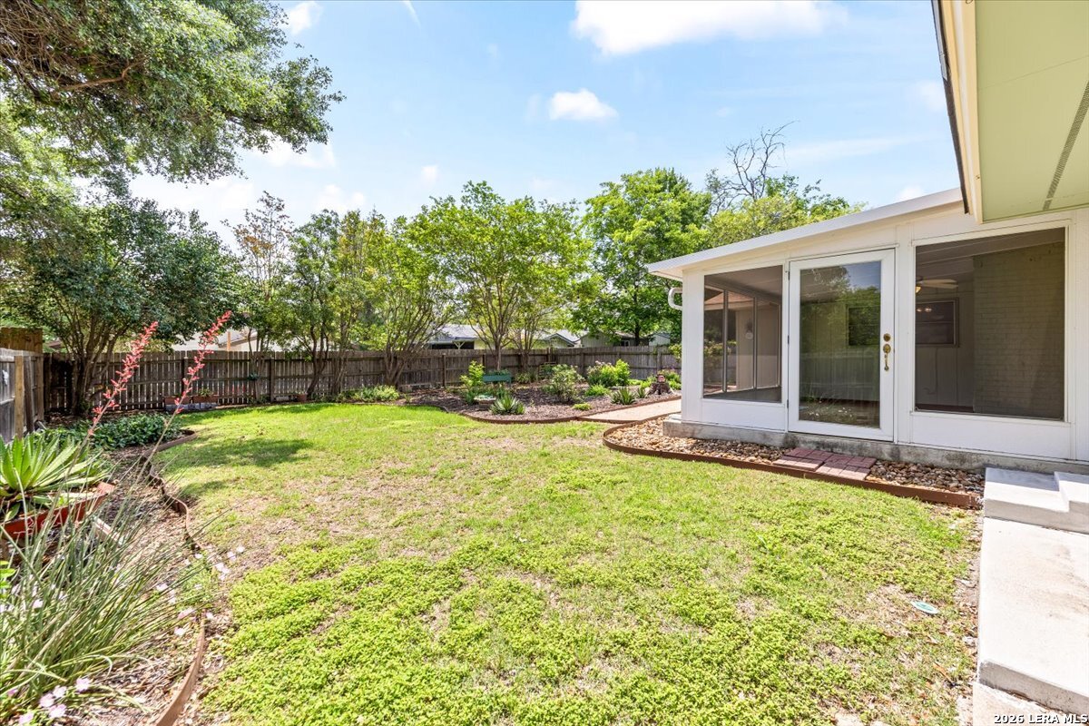 1722 Timber Oak Street San Antonio TX 78232