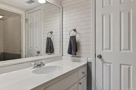 4619 Spotted Oak Woods San Antonio TX 78249