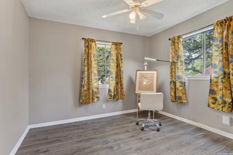 4619 Spotted Oak Woods San Antonio TX 78249