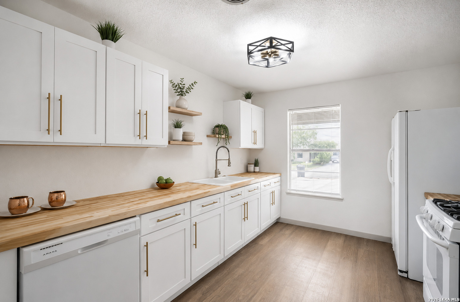 154 Mountain Valley Street San Antonio TX 78227