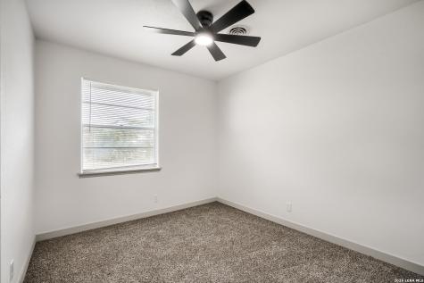 154 Mountain Valley Street San Antonio TX 78227