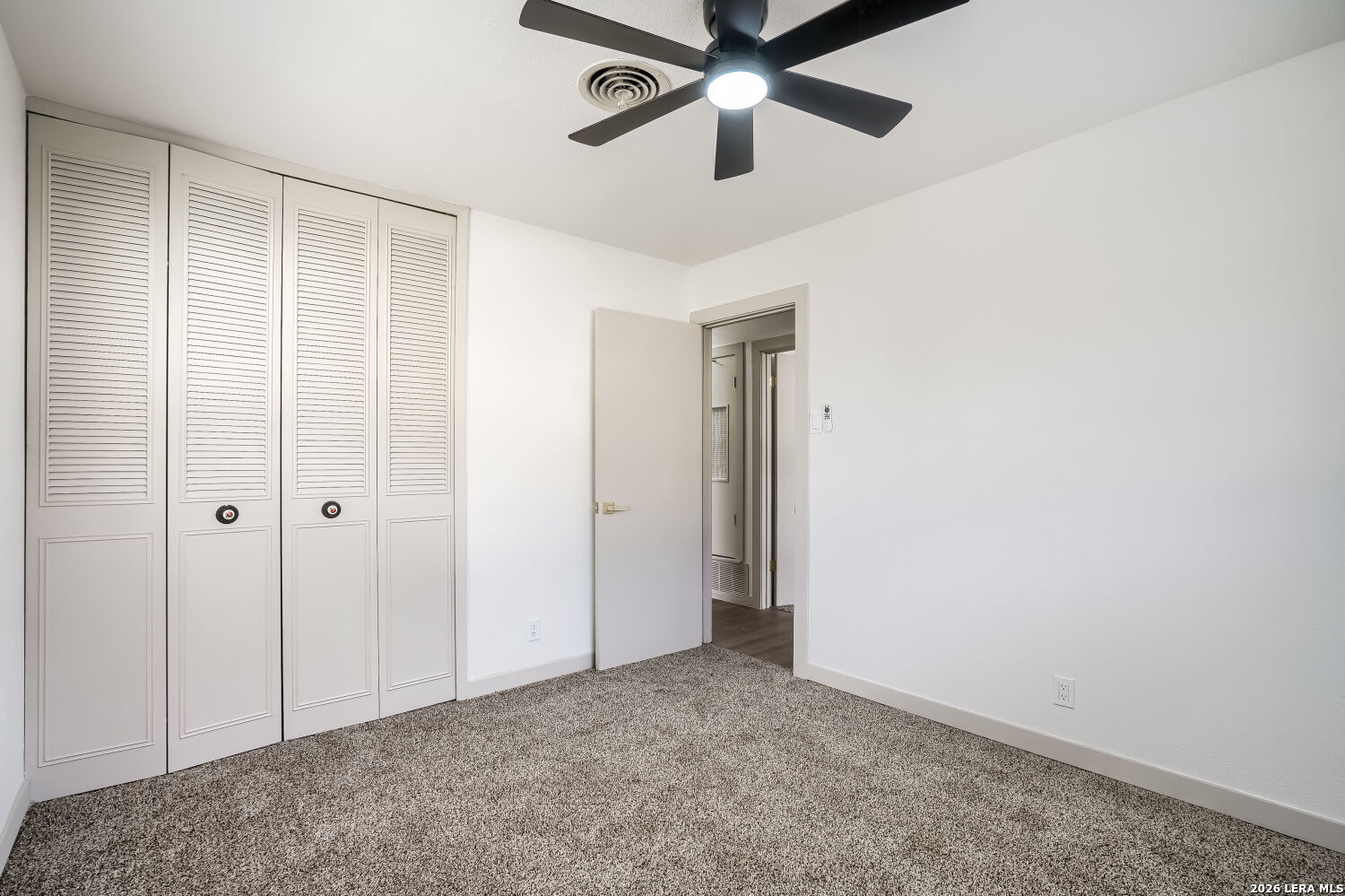154 Mountain Valley Street San Antonio TX 78227