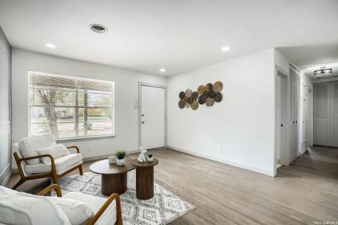 154 Mountain Valley Street San Antonio TX 78227