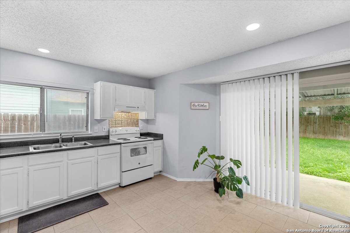 7122 Sunlit Trail Drive San Antonio TX 78244