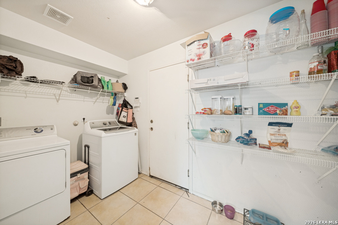 4111 Dunn Oak San Antonio TX 78223