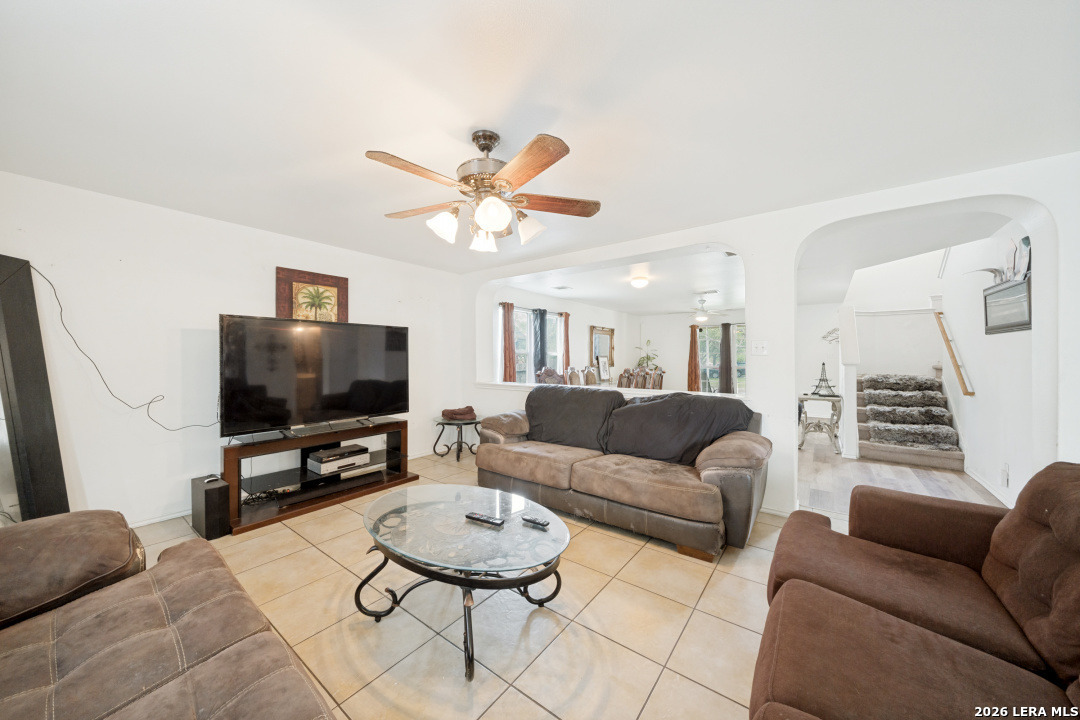 4111 Dunn Oak San Antonio TX 78223