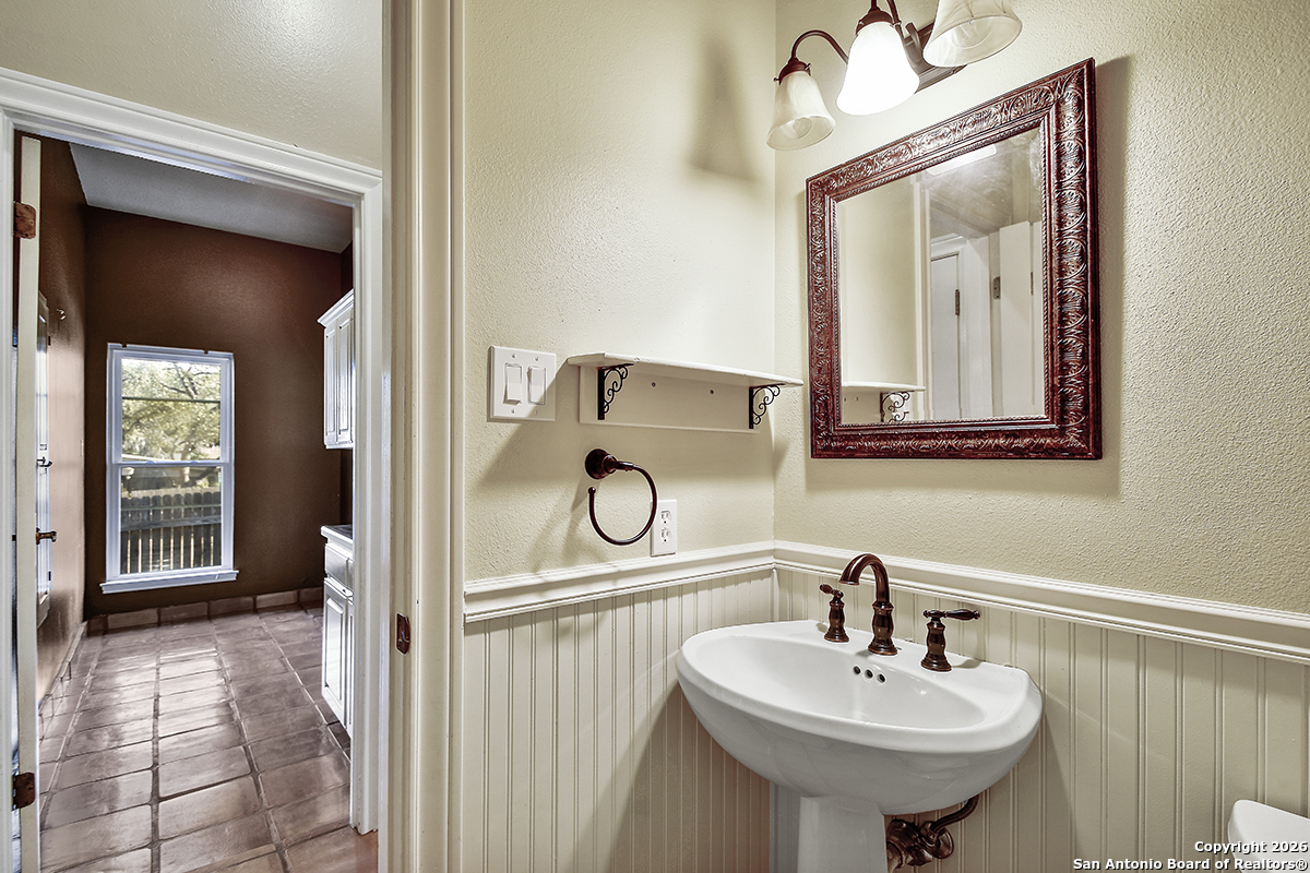 2642 Rim Oak San Antonio TX 78232