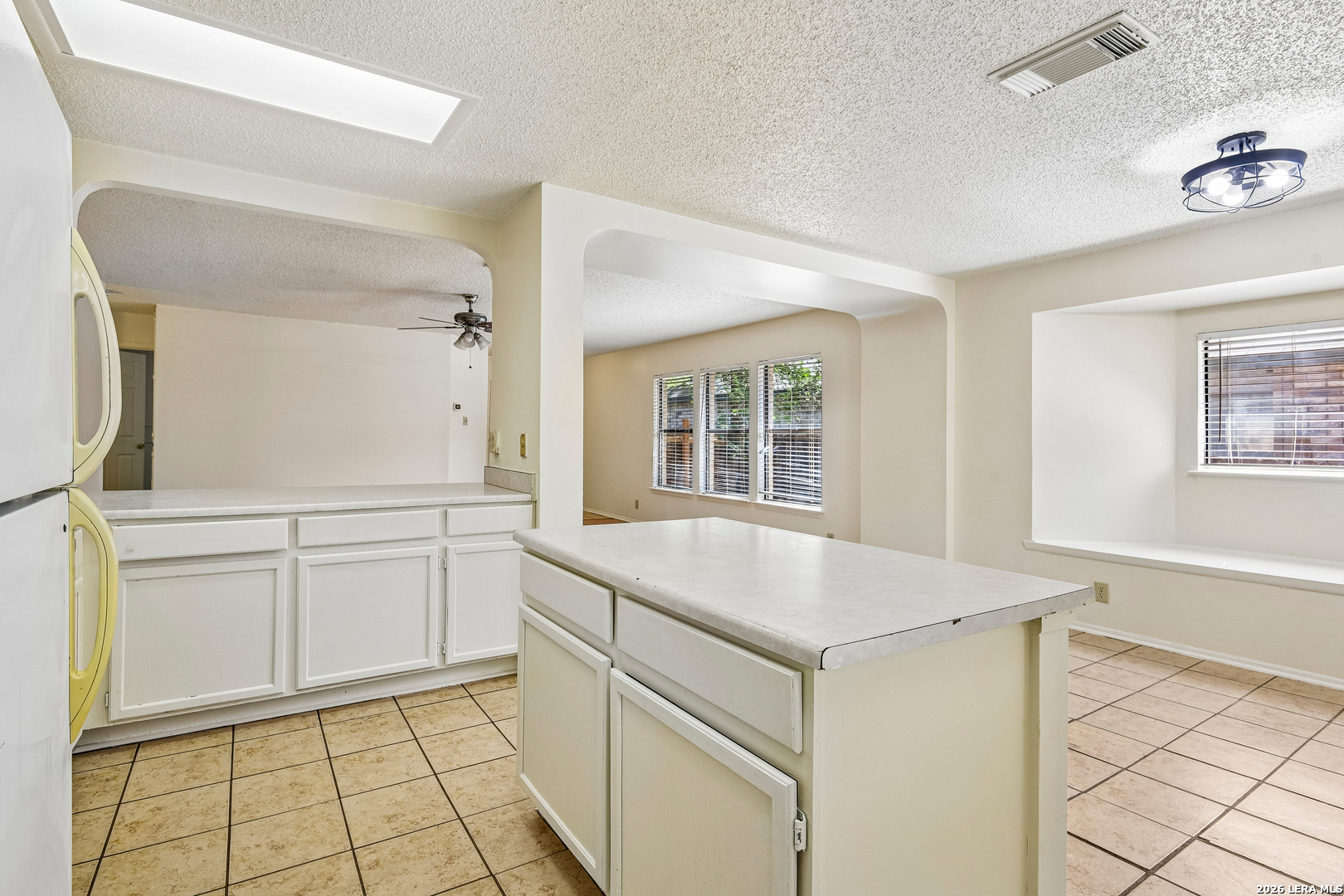 8142 Manderly Place Converse TX 78109